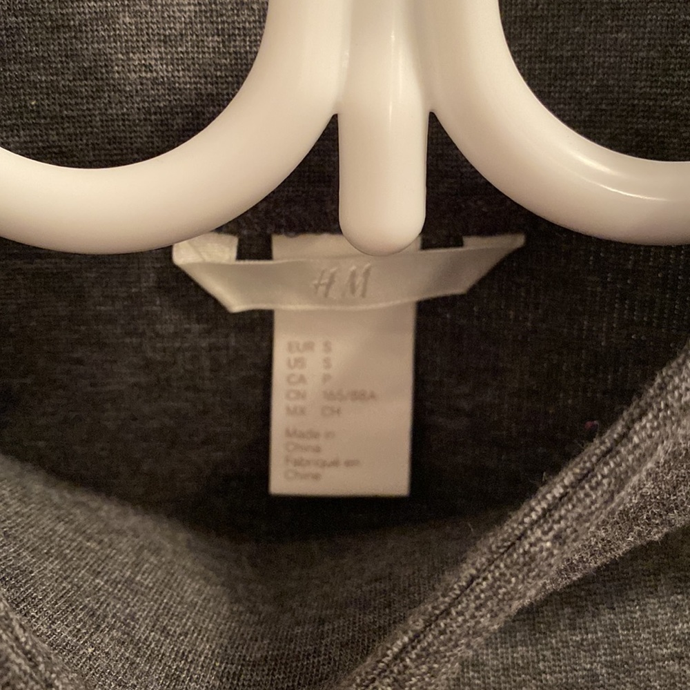 H&M - Picture 3 of 5